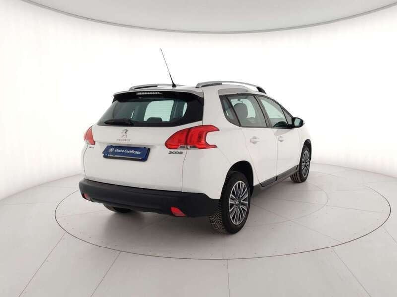 Usata Peugeot 2008 Active 82 CV (60 kW) 2016 Bianco SUV
