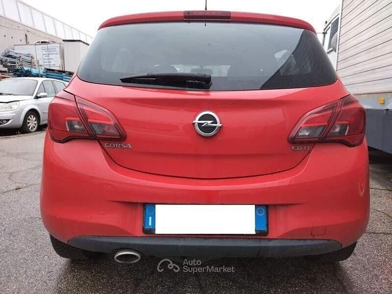 Usata Opel Corsa Innovation 75 CV (55 kW) 2018 Rosso Berlina