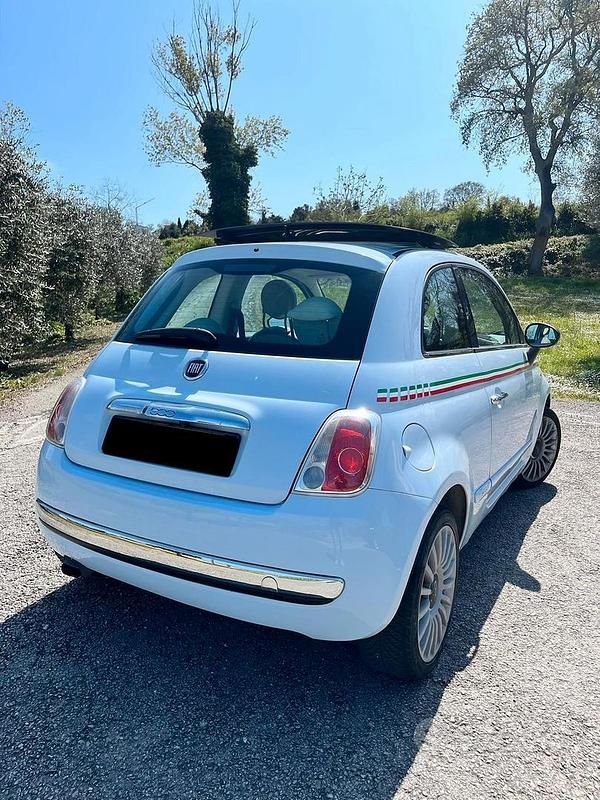 Usata Fiat 500 Lounge 75 CV (55 kW) 2007 Utilitaria