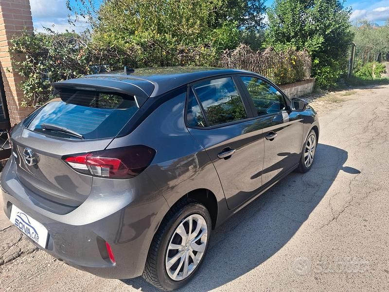 Usata Opel Corsa GS Line 102 CV (75 kW) 2019 Grigio Berlina