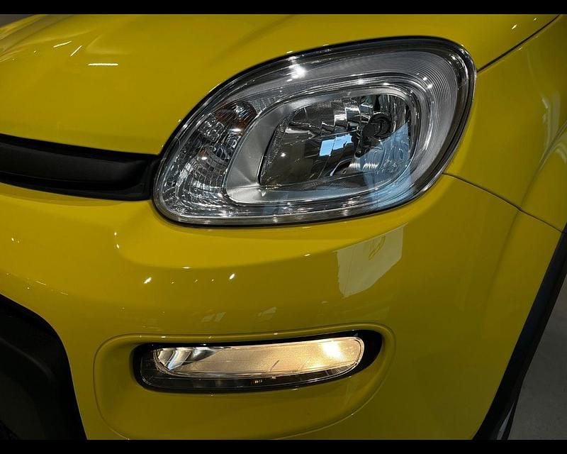 Usado Fiat Panda S 70 CV (51 kW) 2024 Amarillo Utilitario