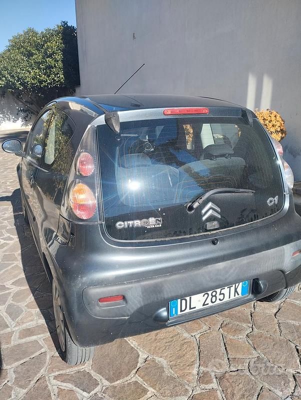 Usata Citroën C1 68 CV (50 kW) 2005 Grigio Utilitaria
