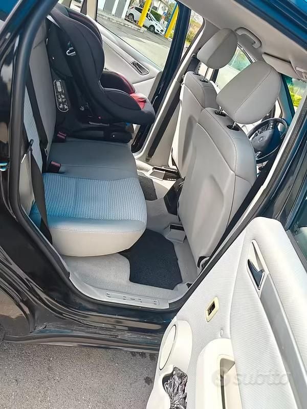 Usata Mercedes A150 Avantgarde 2010 Nero Utilitaria