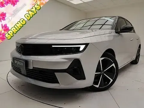 Usata Opel Astra S 131 CV (96 kW) 2025 Utilitaria