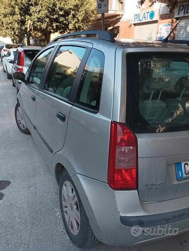 Usata Fiat Idea 2004 Grigio Monovolume