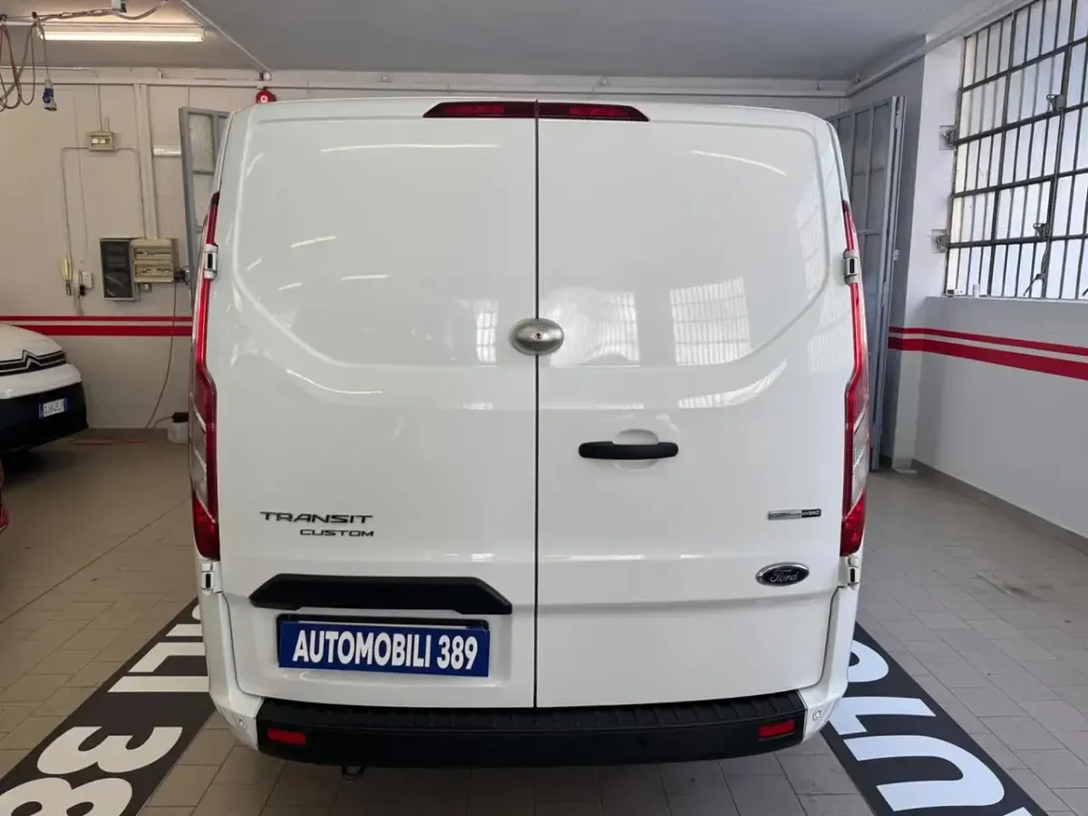 Usata Ford Transit Custom Trend 130 CV (95 kW) 2022 Bianco
