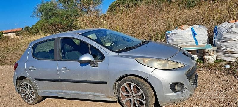 Usata Peugeot 207 88 CV (64 kW) 2010 Grigio Berlina