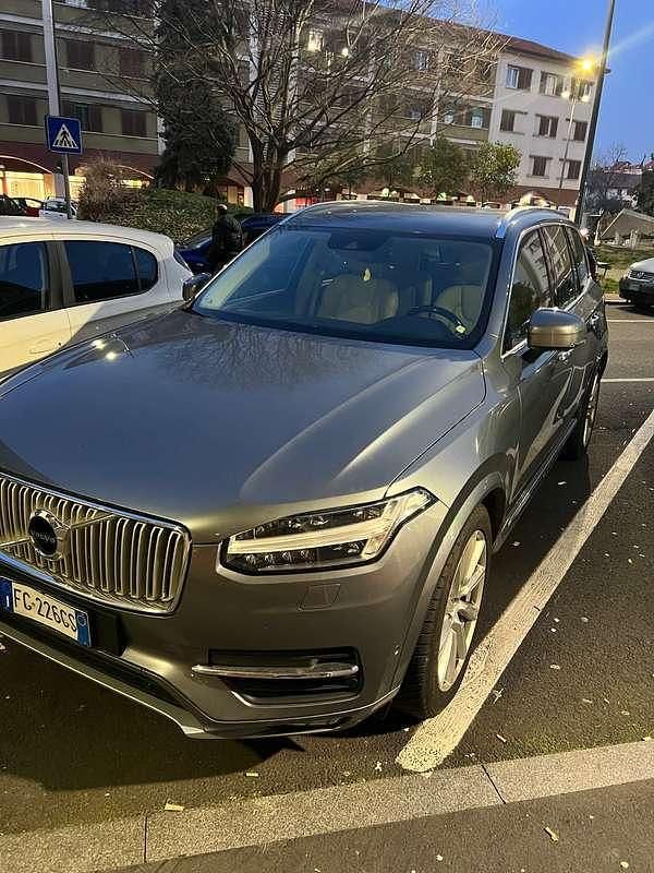 Usata Volvo XC90 235 CV (172 kW) 2017 Grigio SUV
