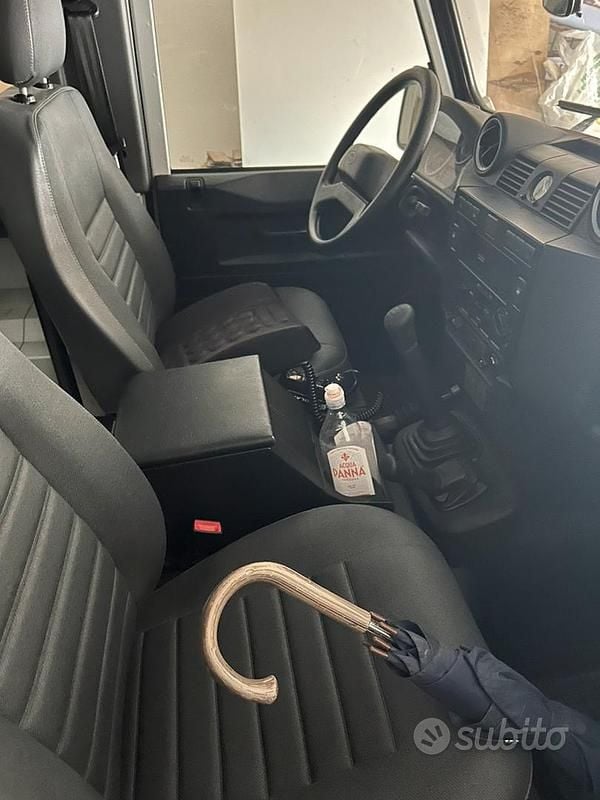 Usata Land Rover Defender 2012 Bianco SUV