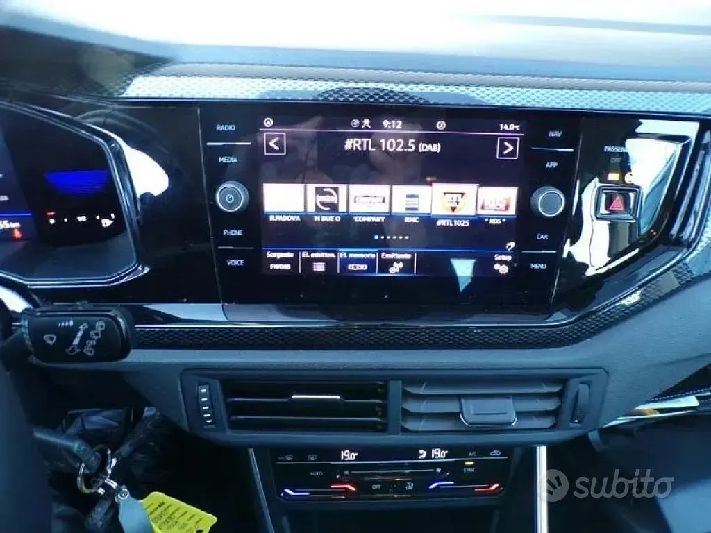 Usata VW Polo Life 95 CV (69 kW) 2022 Grigio Utilitaria