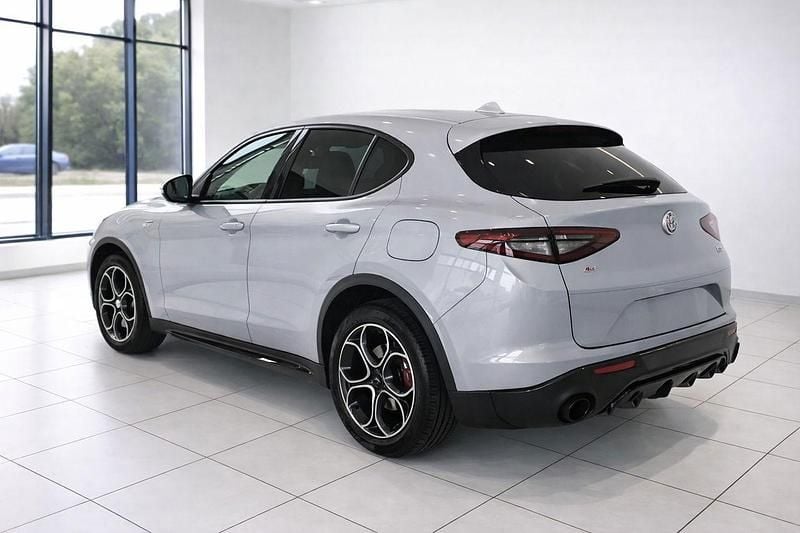 Usata Alfa Romeo Stelvio Veloce 210 CV (154 kW) 2024 Grigio SUV