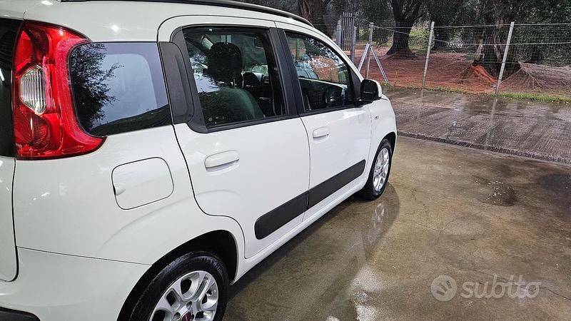 Usata Fiat Panda Lounge 80 CV (58 kW) 2014 Bianco Berlina
