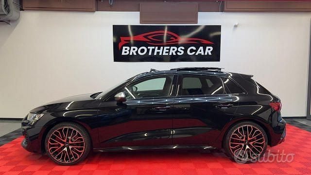 Usata Audi S3 Ambiente 333 CV (244 kW) 2024 Nero Berlina