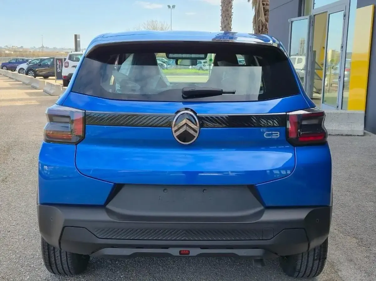 Nuova Citroën C3 PureTech 101 CV (74 kW) 2026 Blu Berlina