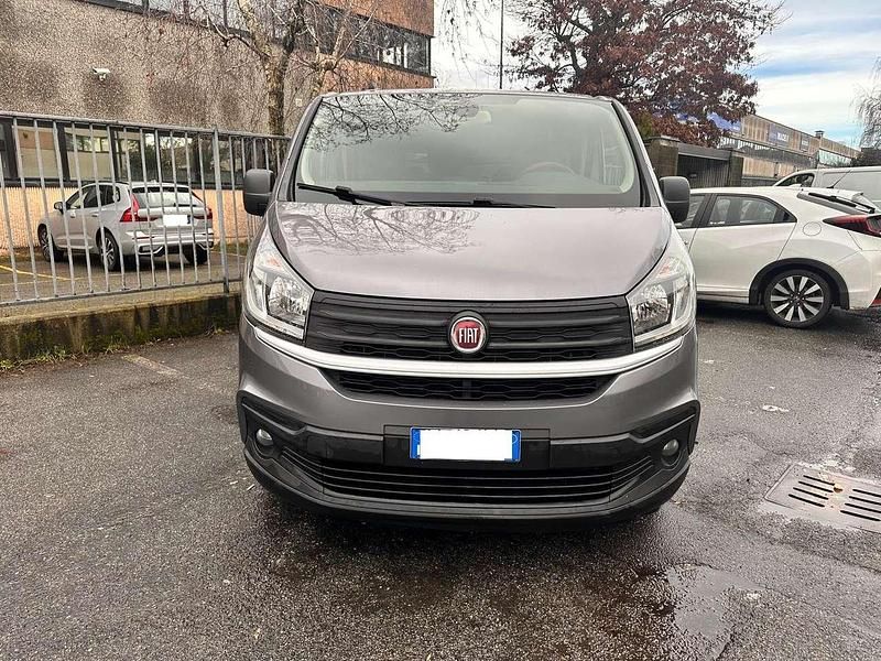 Usata Fiat Talento 120 CV (88 kW) 2020 Grigio Monovolume