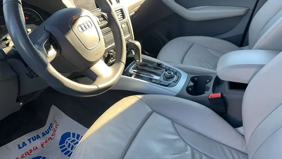 Usata Audi Q5 211 CV (155 kW) 2009 Blu/azzurro SUV