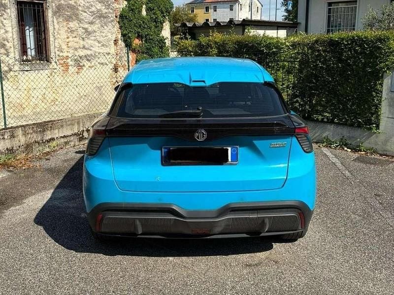 Gebraucht MG MG4 EV 53 kW (73 PS) 2023 Blau Kleinwagen