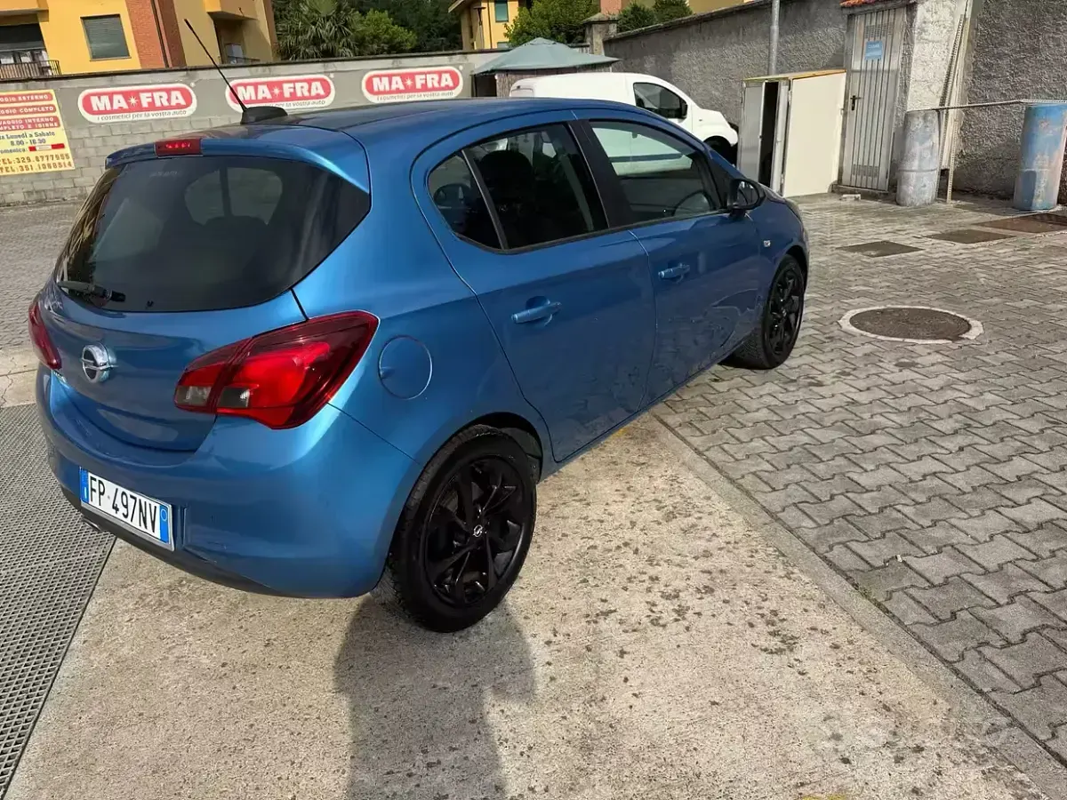 Usata Opel Corsa Innovation 69 CV (50 kW) 2018 Blu Utilitaria