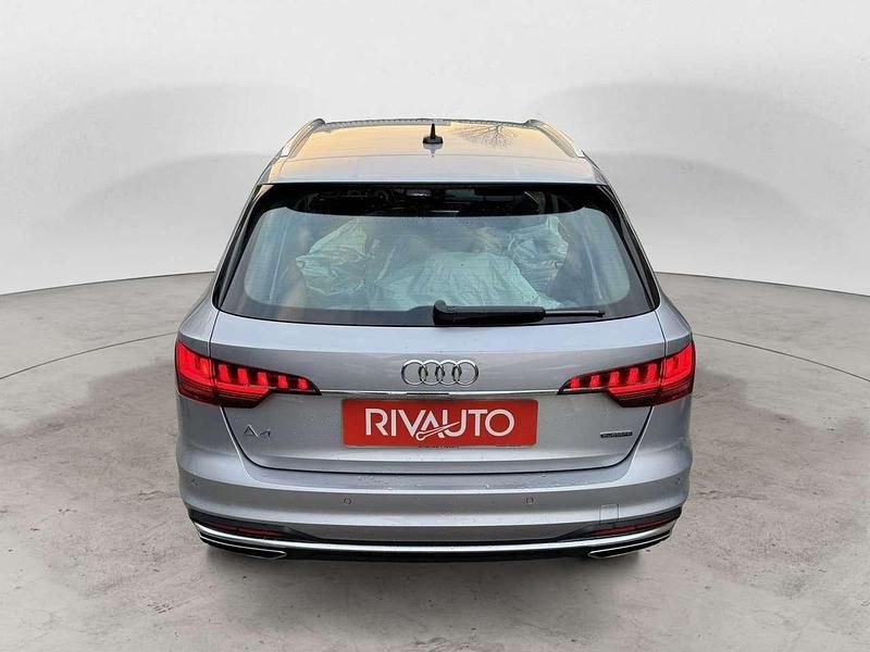 Usata Audi A4 Ambiente 204 CV (150 kW) 2024 Argento Station wagon