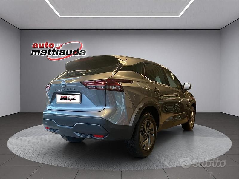 Usata Nissan Qashqai 140 CV (102 kW) 2023 Grigio SUV