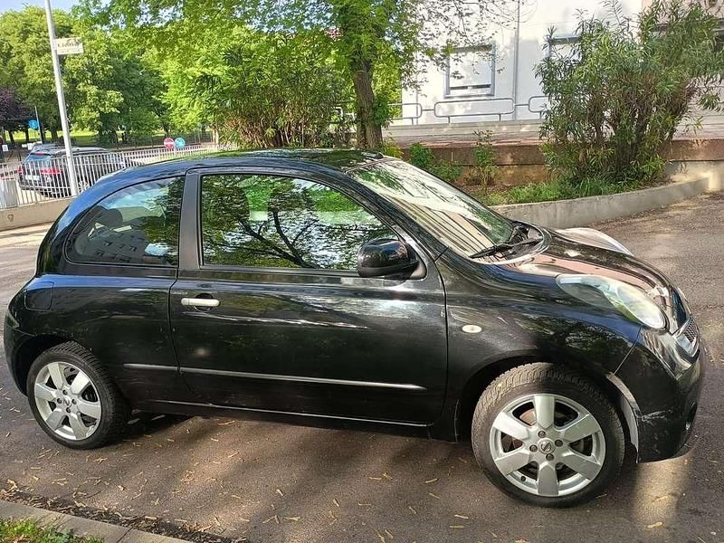 Usata Nissan Micra N-TEC 80 CV (58 kW) 2010 Nero Utilitaria