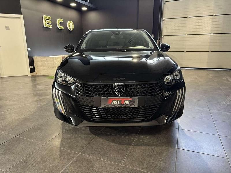 Usata Peugeot 208 Style 75 CV (55 kW) 2024 Nero Utilitaria
