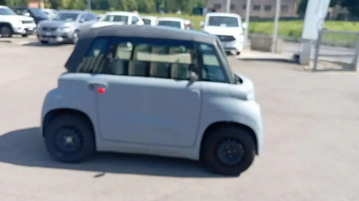 Usata Citroën AMI 2023 Grigio Berlina