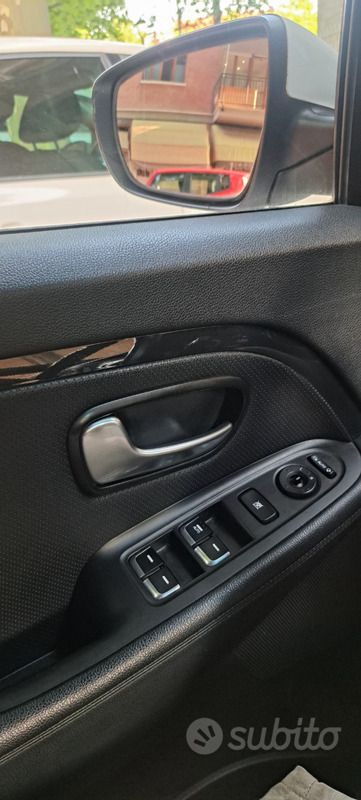 Usata Kia Carens 115 CV (84 kW) 2015 Monovolume