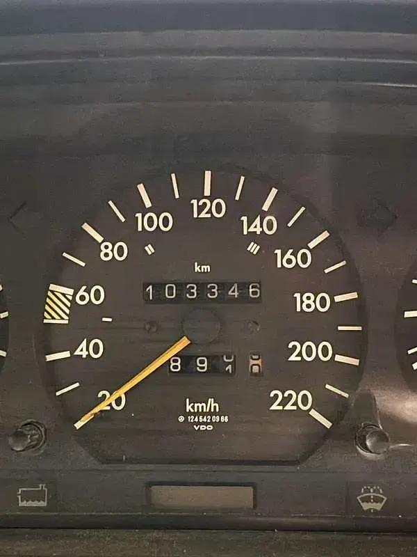 Usata Mercedes E230 132 CV (97 kW) 1992 Berlina