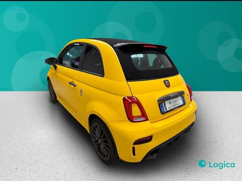 Usata Abarth 595C Competizione 179 CV (131 kW) 2021 Giallo Cabrio