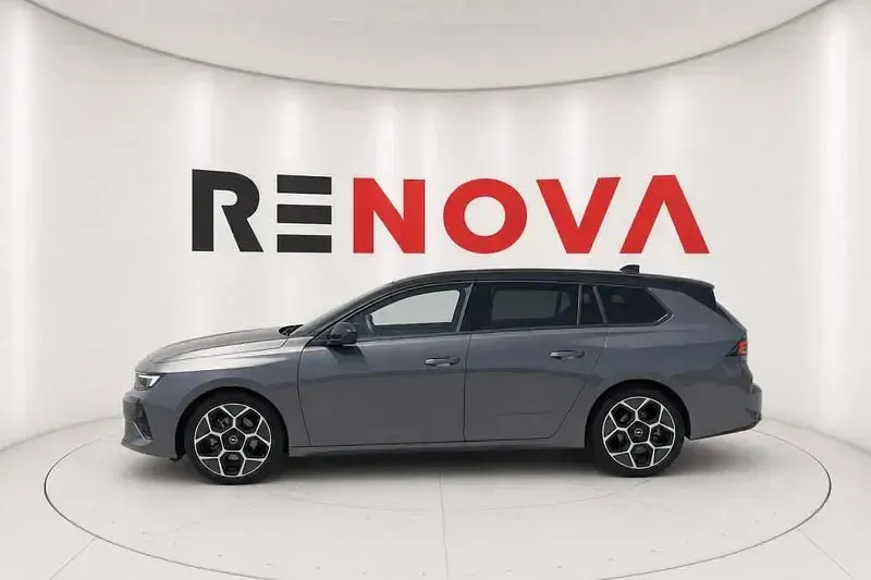 Usata Opel Astra Ultimate 131 CV (96 kW) 2024 Grigio Utilitaria