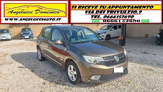 Usata Dacia Sandero 73 CV (53 kW) 2018 Marrone Berlina