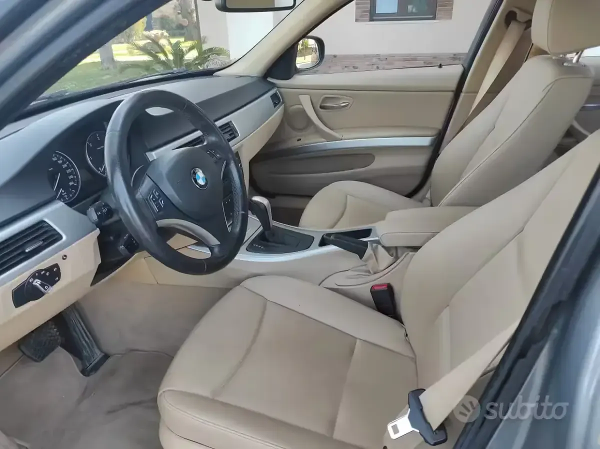Usata BMW 320 184 CV (135 kW) 2010 Grigio Station wagon