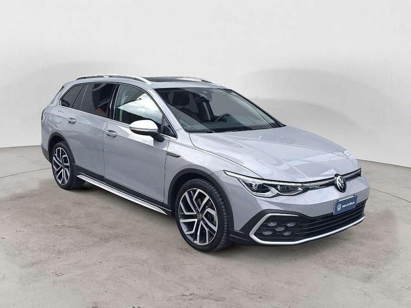 Usata VW Golf Alltrack 200 CV (147 kW) 2021 Grigio Station wagon