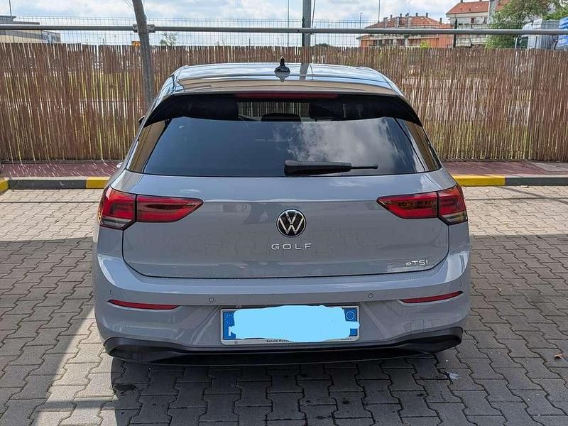Usata VW Golf VIII Life 110 CV (80 kW) 2021 Blu/azzurro Berlina