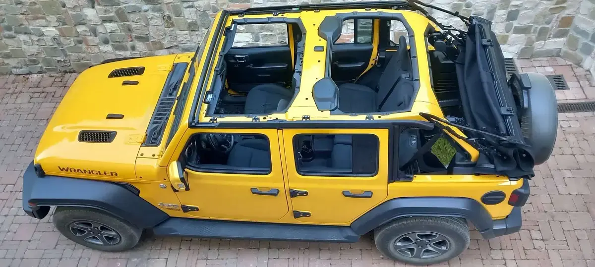 Usata Jeep Wrangler Sport 200 CV (147 kW) 2021 Giallo SUV