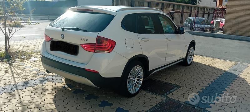 Usata BMW X1 177 CV (130 kW) 2010 Bianco SUV