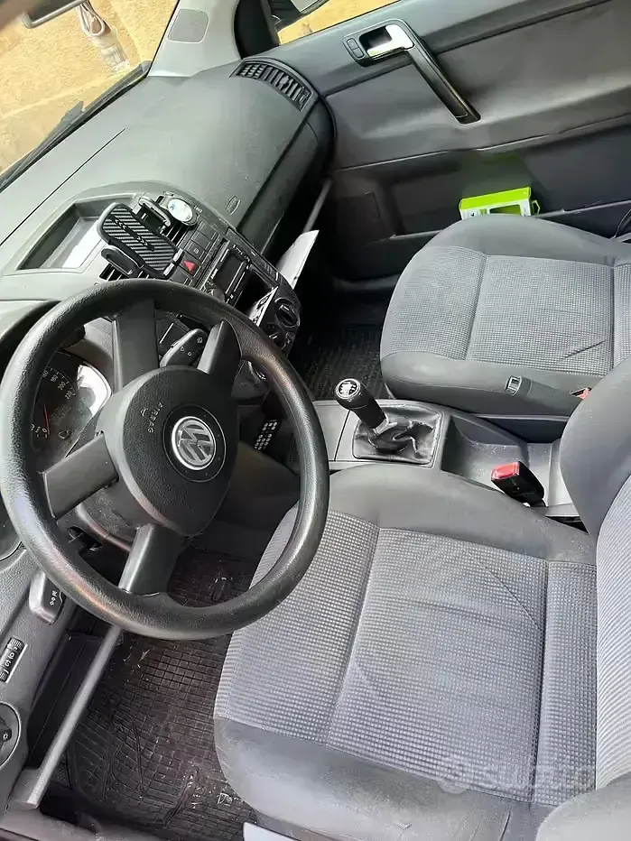 Usata VW Polo 75 CV (55 kW) 2003 Nero Utilitaria