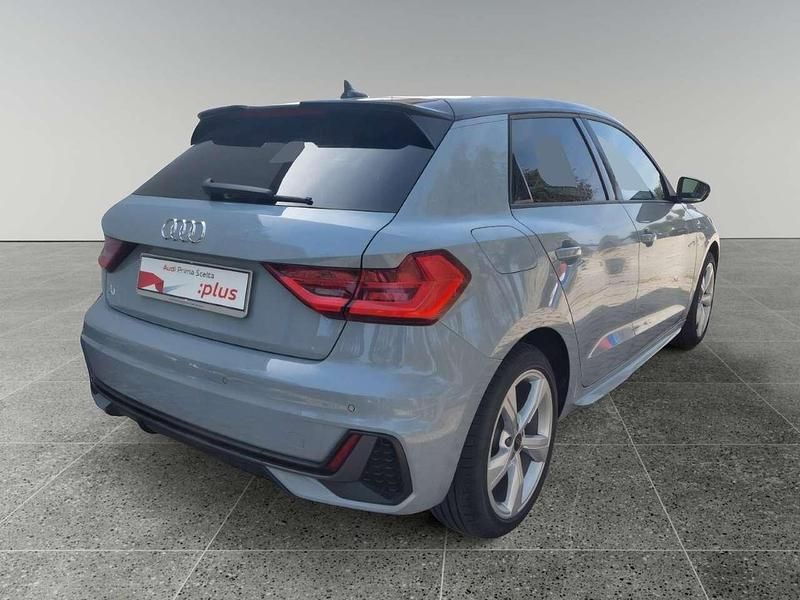 Usata Audi A1 S-Line 150 CV (110 kW) 2024 Grigio SUV