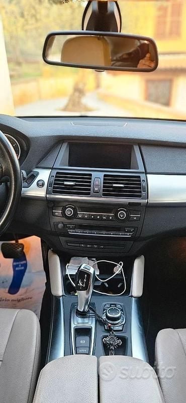 Usata BMW X6 245 CV (180 kW) 2011 Nero SUV