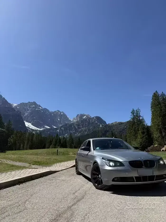 Usata BMW 520 2004 Grigio Berlina