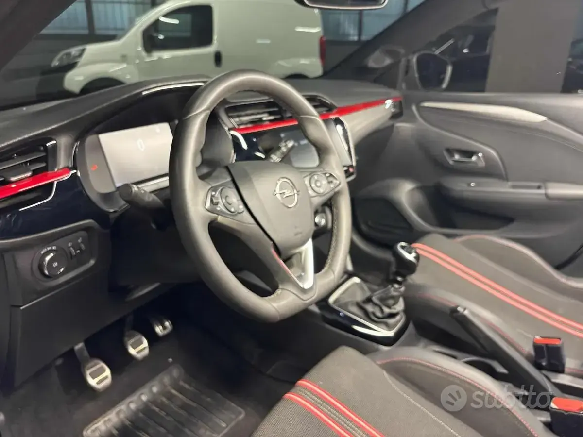 Usata Opel Corsa 101 CV (74 kW) 2023 Bianco Utilitaria