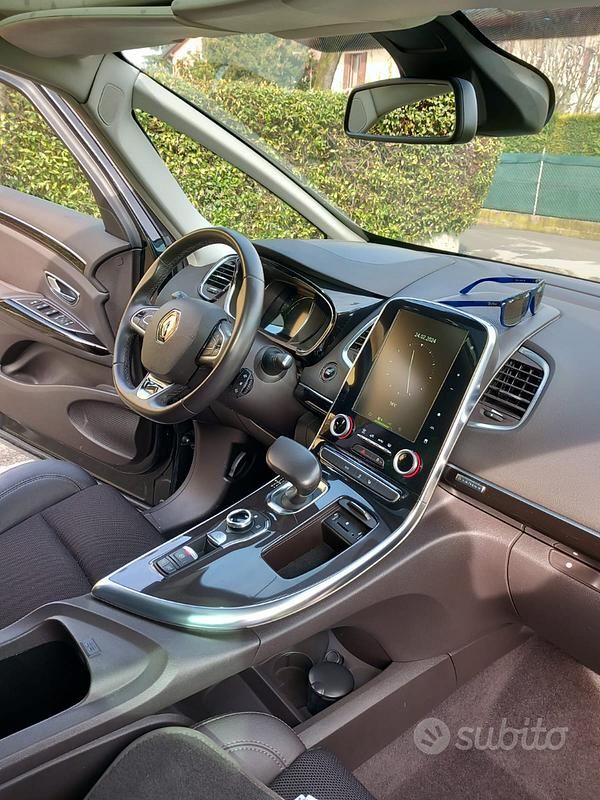 Usata Renault Espace 160 CV (117 kW) 2016 Nero Monovolume