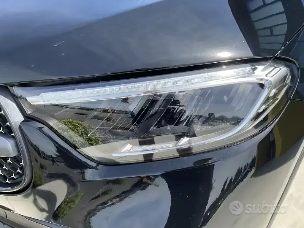 Usata Mercedes GLC220 AMG 197 CV (144 kW) 2023 Nero SUV