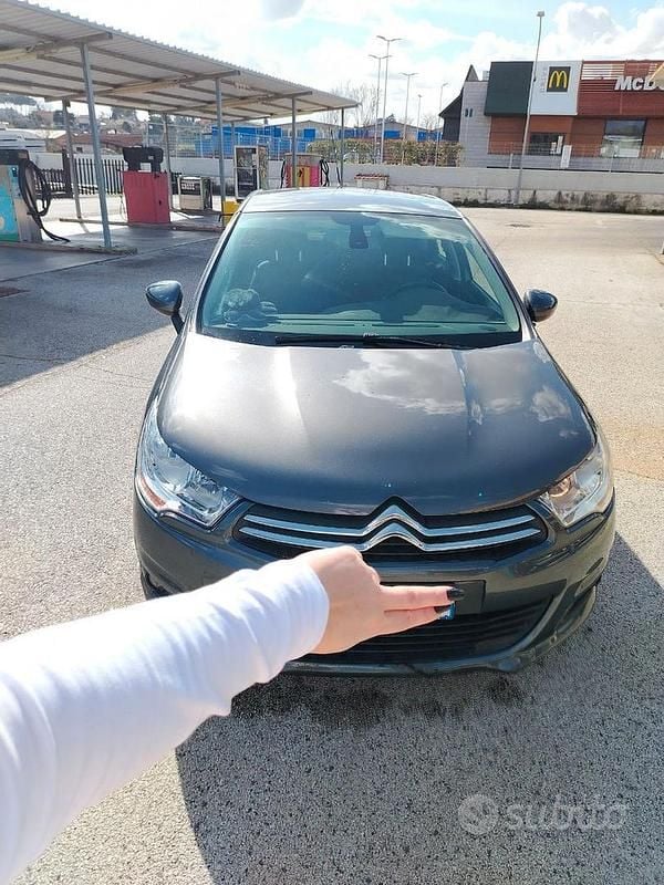 Usata Citroën C4 109 CV (80 kW) 2011 Berlina