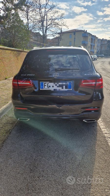 Usata Mercedes GLC250 Premium 211 CV (155 kW) 2018 Nero SUV