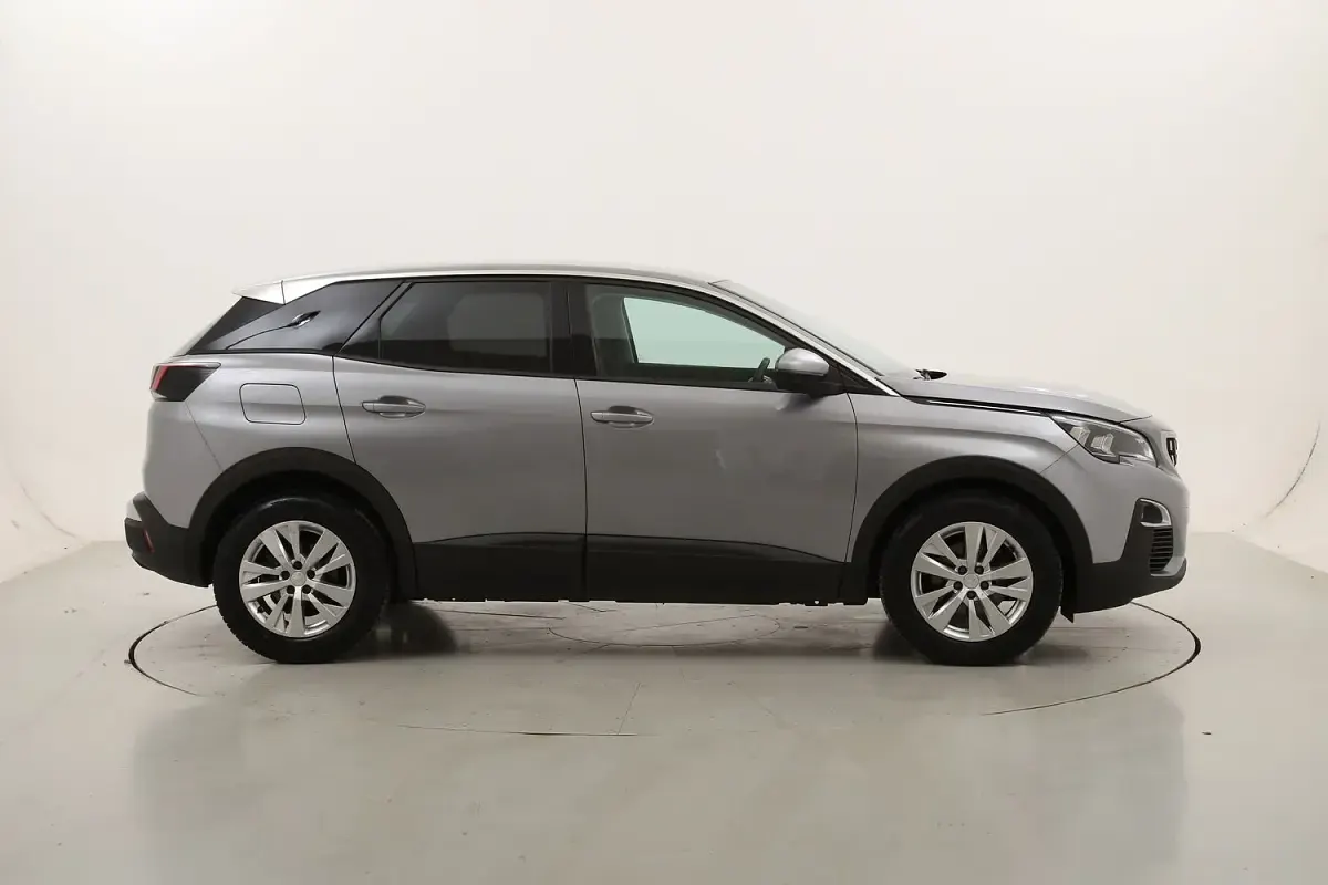 Usata Peugeot 3008 Business-Line 131 CV (96 kW) 2020 SUV