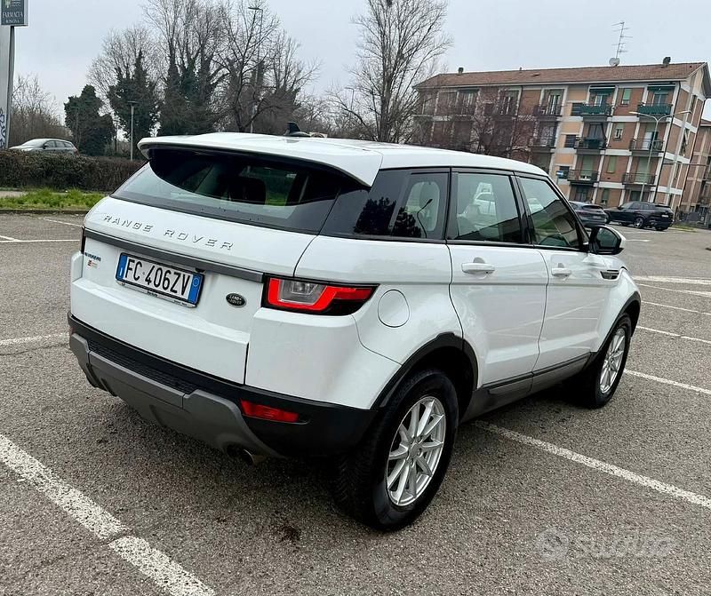 Usata Land Rover Range Rover evoque 150 CV (110 kW) 2016 Bianco Berlina