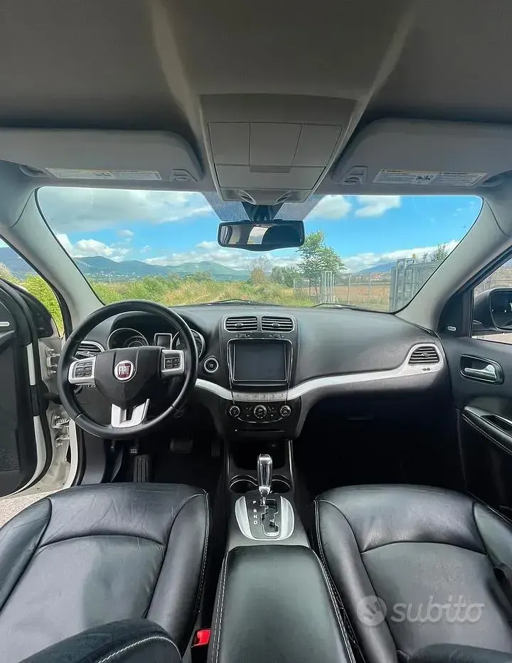 Usata Fiat Freemont 170 CV (125 kW) 2013 Bianco SUV