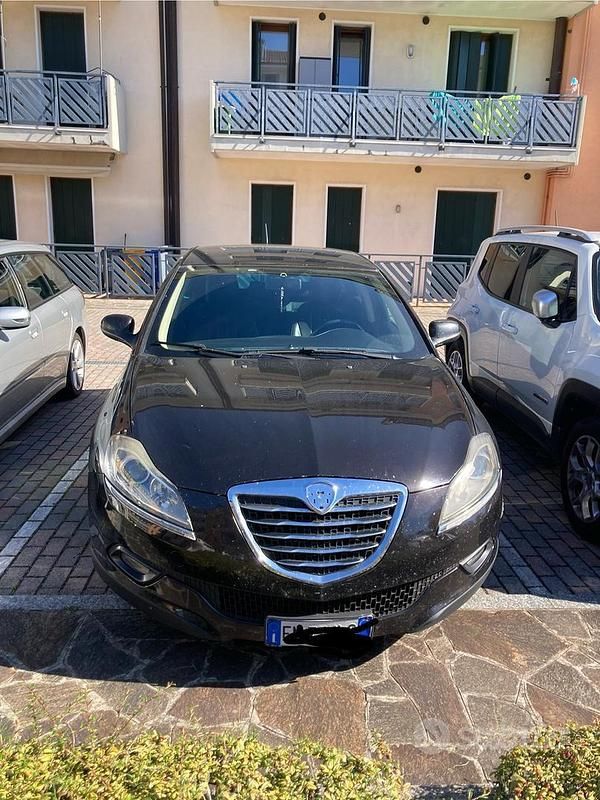 Usata Lancia Delta 2013 Utilitaria